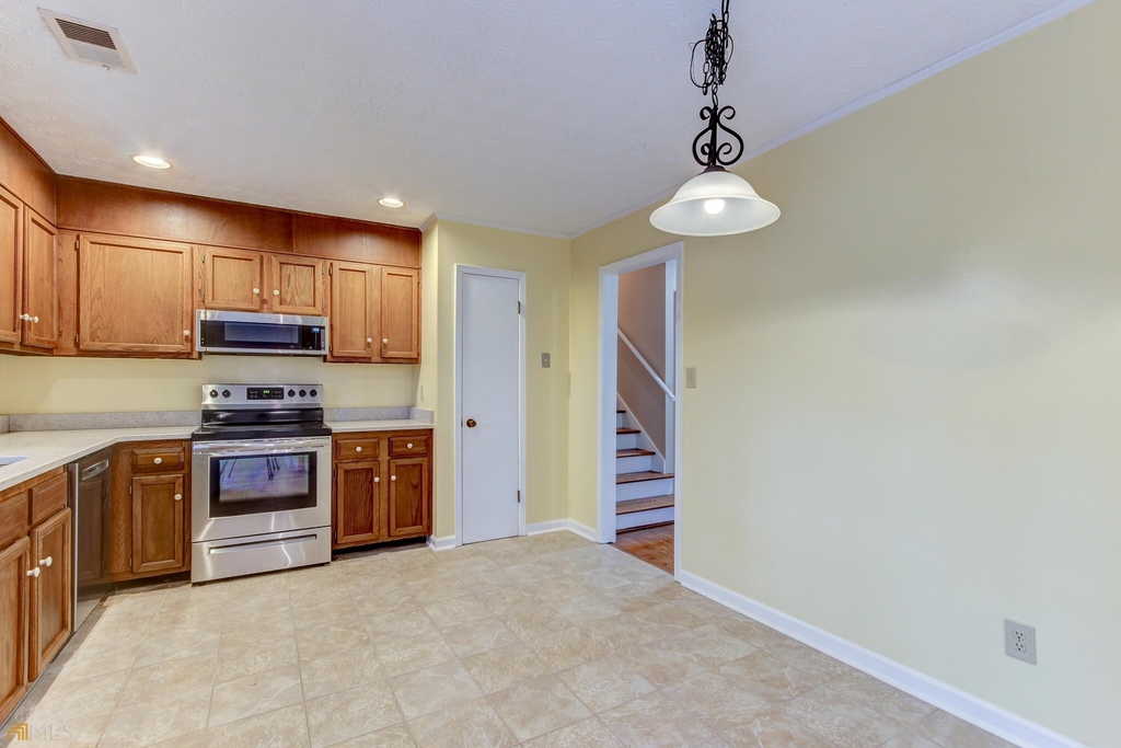 102 Pine Point - Photo 9