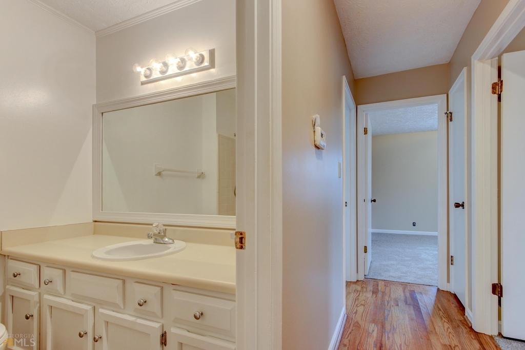 102 Pine Point - Photo 14
