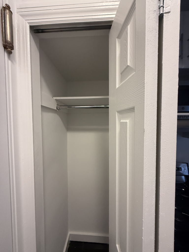 440 East 78th Street - Photo 6