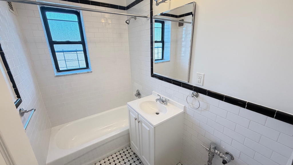 41-12 Elbertson Street - Photo 16