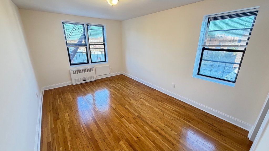 41-12 Elbertson Street - Photo 17