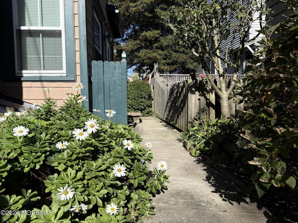 57 Franklin Avenue - Photo 14