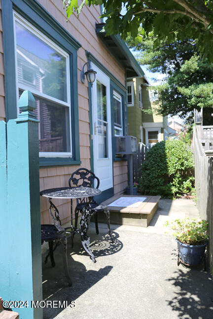 57 Franklin Avenue - Photo 6