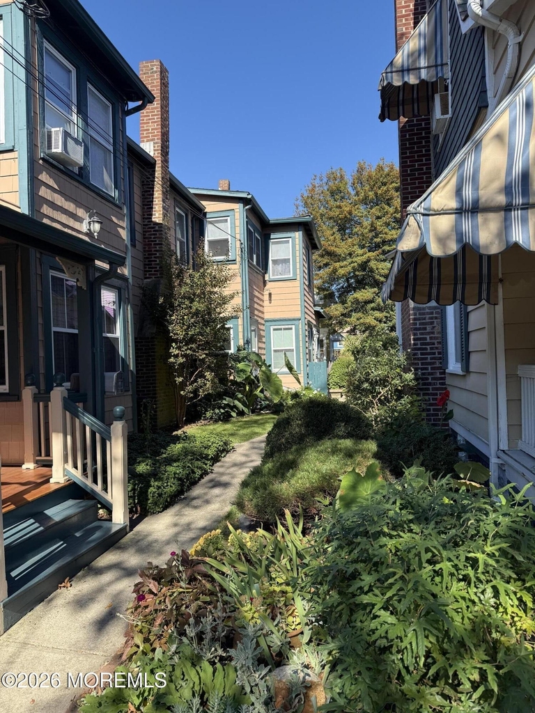 57 Franklin Avenue - Photo 15