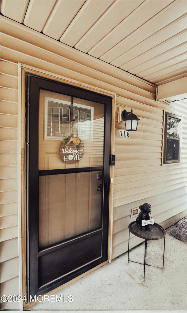 116 Azalea Circle - Photo 1