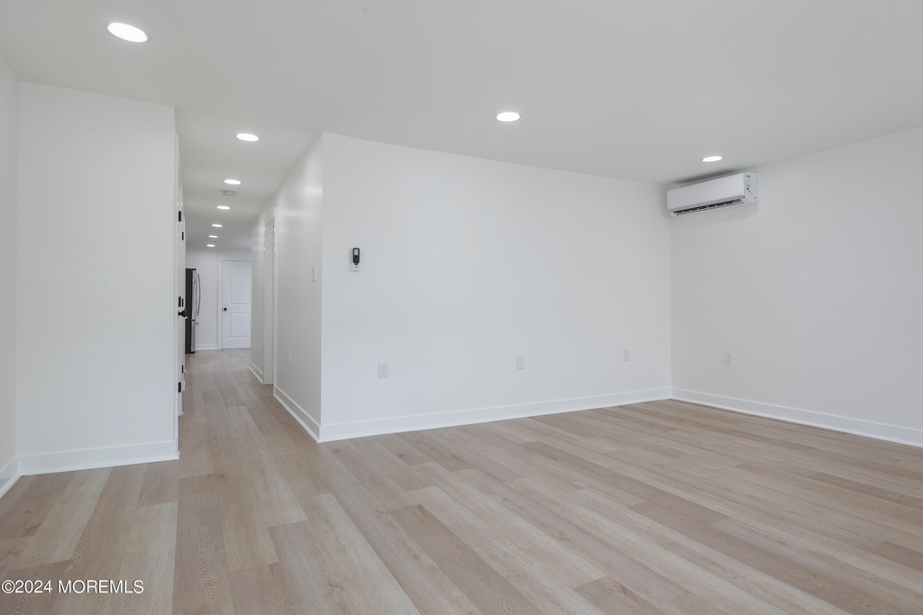 56 Bannard Street - Photo 5