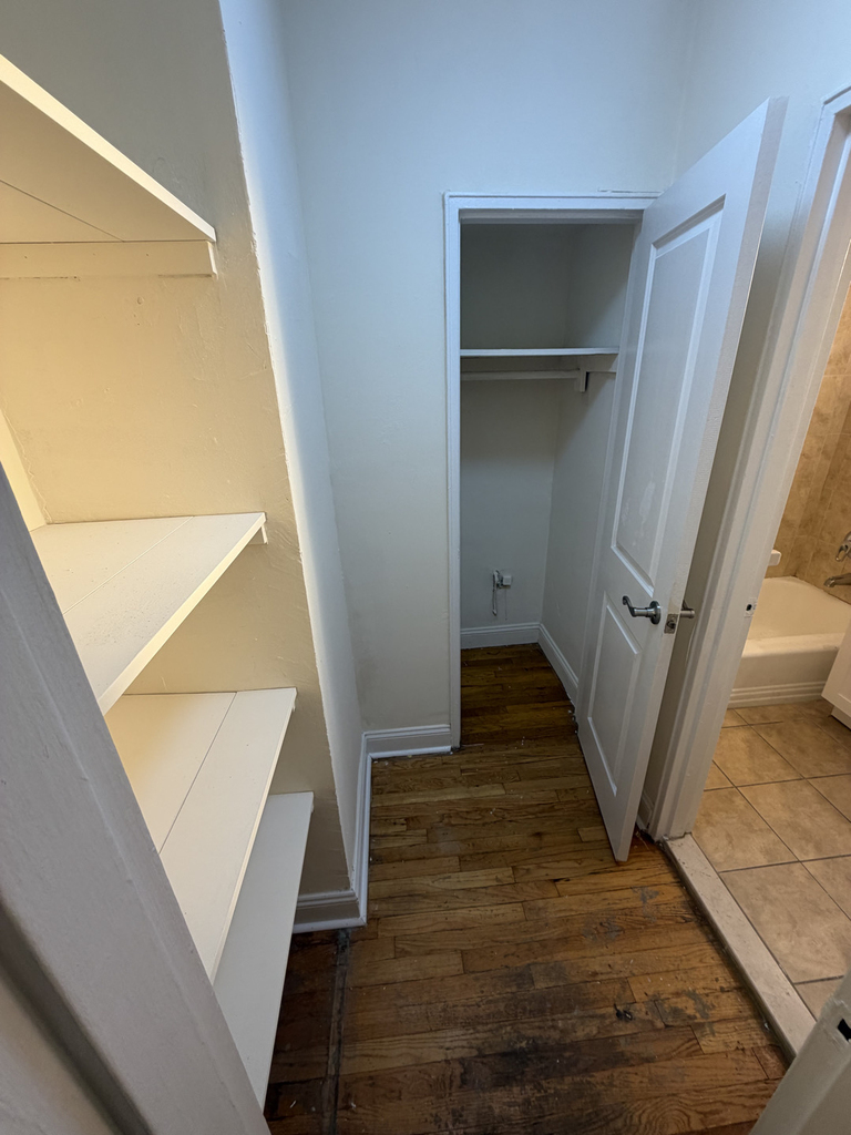 41-10 Bowne Street - Photo 5