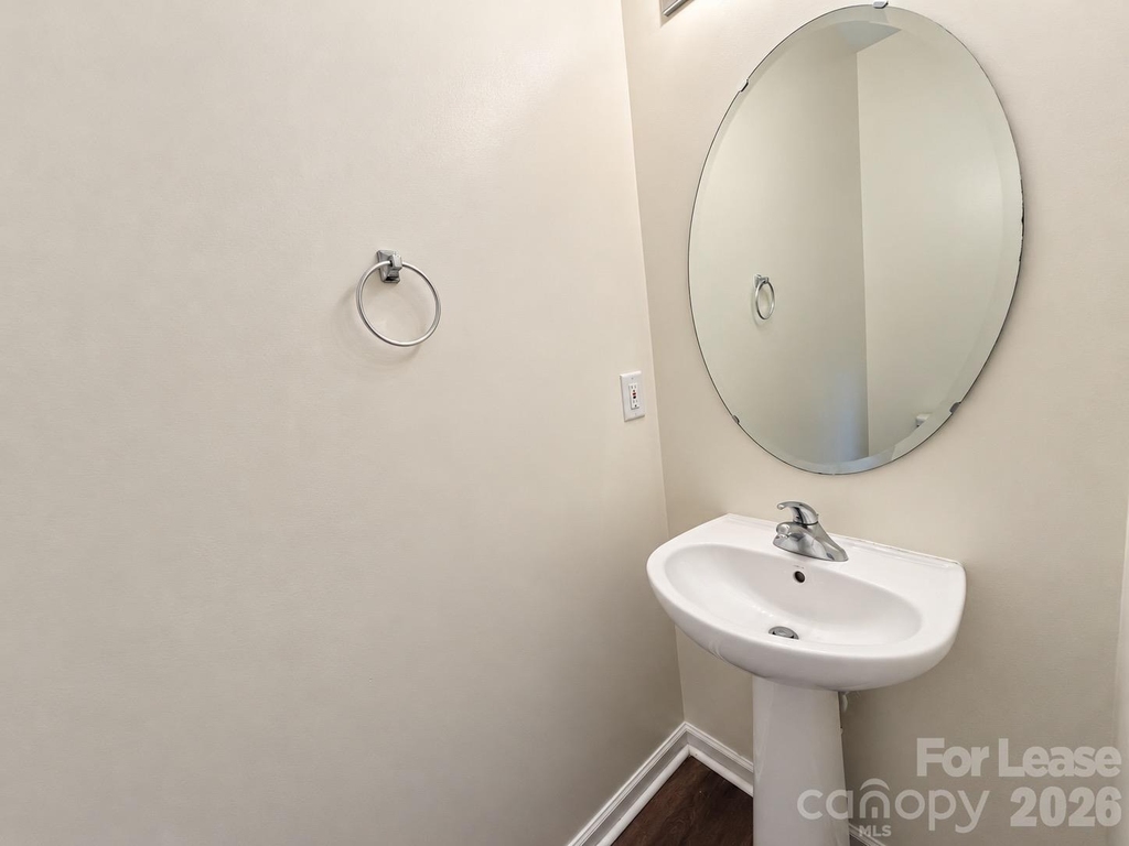 634 Fountain Court - Photo 17