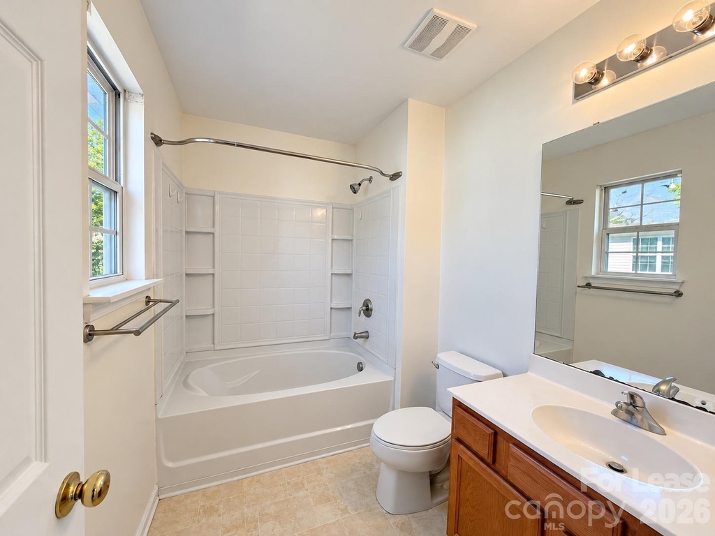 634 Fountain Court - Photo 10