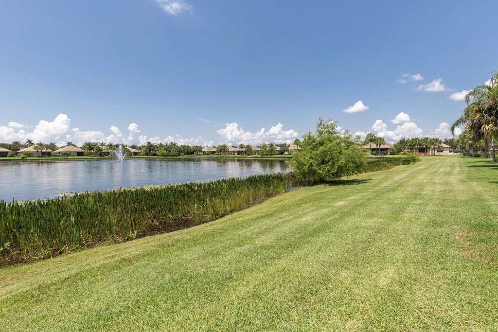 10274 Prato Street - Photo 29