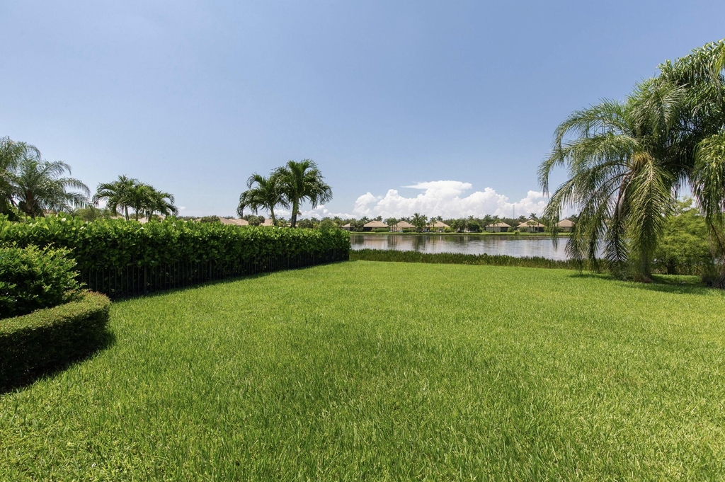 10274 Prato Street - Photo 26