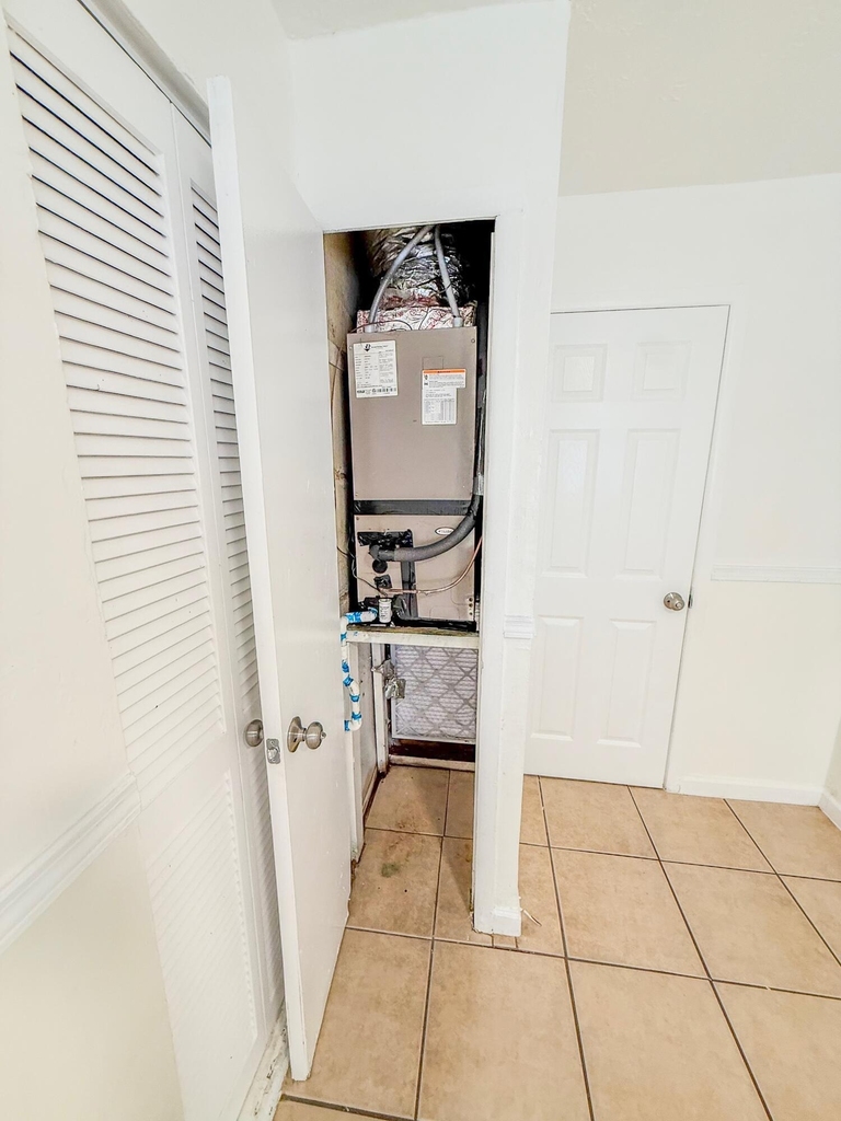 3075 Floweva Street - Photo 9