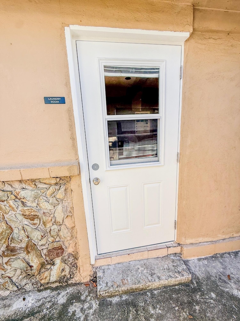 3075 Floweva Street - Photo 11