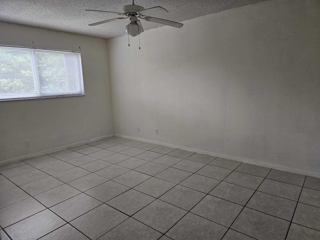 500 Bonnie Boulevard - Photo 4