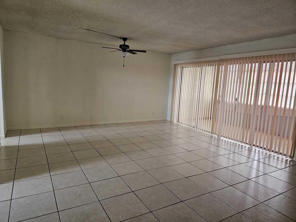 500 Bonnie Boulevard - Photo 3