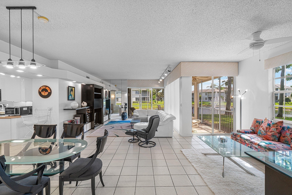 5233 Lake Catalina Drive N - Photo 5