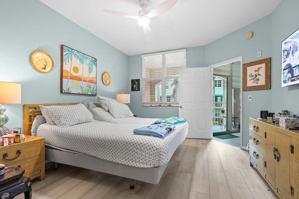 804 E Windward Way - Photo 16