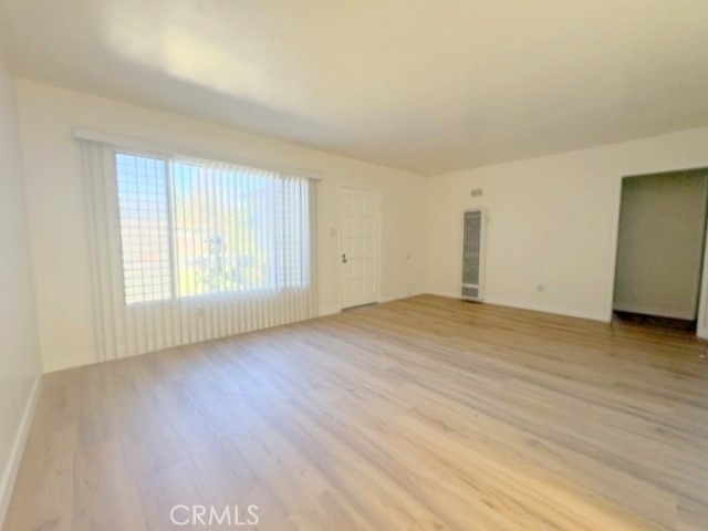 1437 W F Street - Photo 0