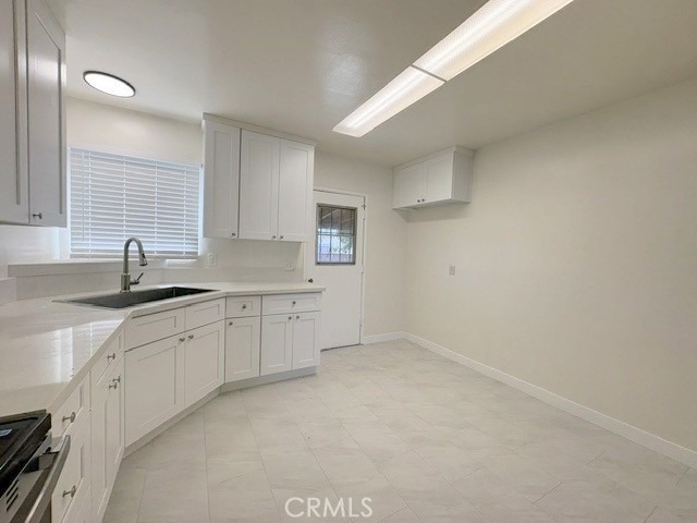 1437 W F Street - Photo 7