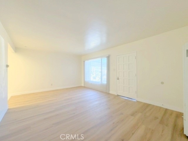 1437 W F Street - Photo 2