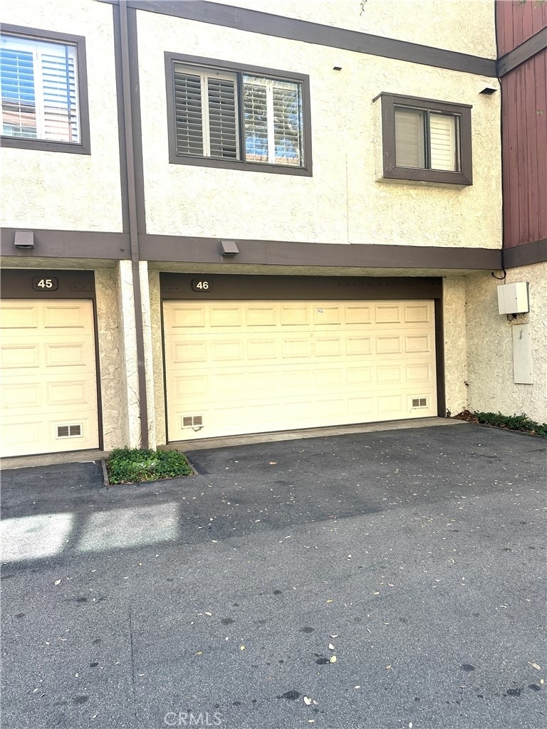 21931 Burbank - Photo 38