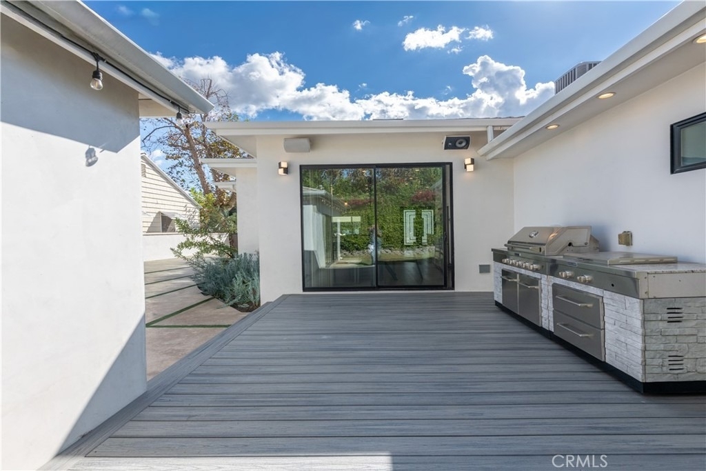 13957 Hesby Street - Photo 26