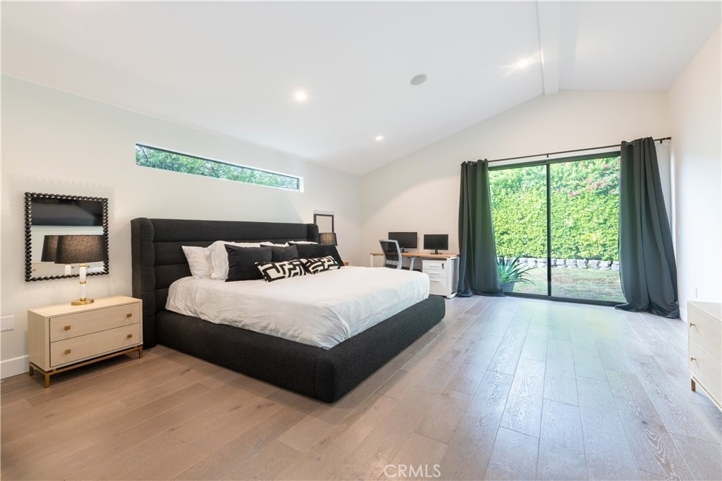 13957 Hesby Street - Photo 15