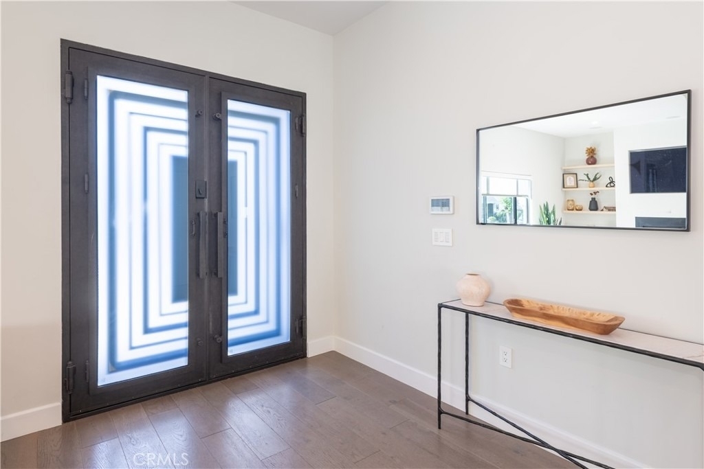 13957 Hesby Street - Photo 3