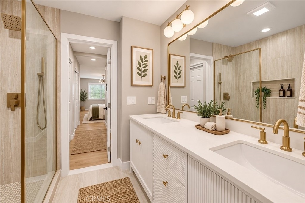 637 N West Knoll - Photo 17