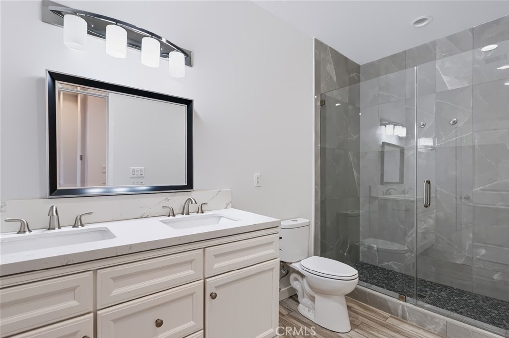 6512 Gloria Avenue - Photo 13