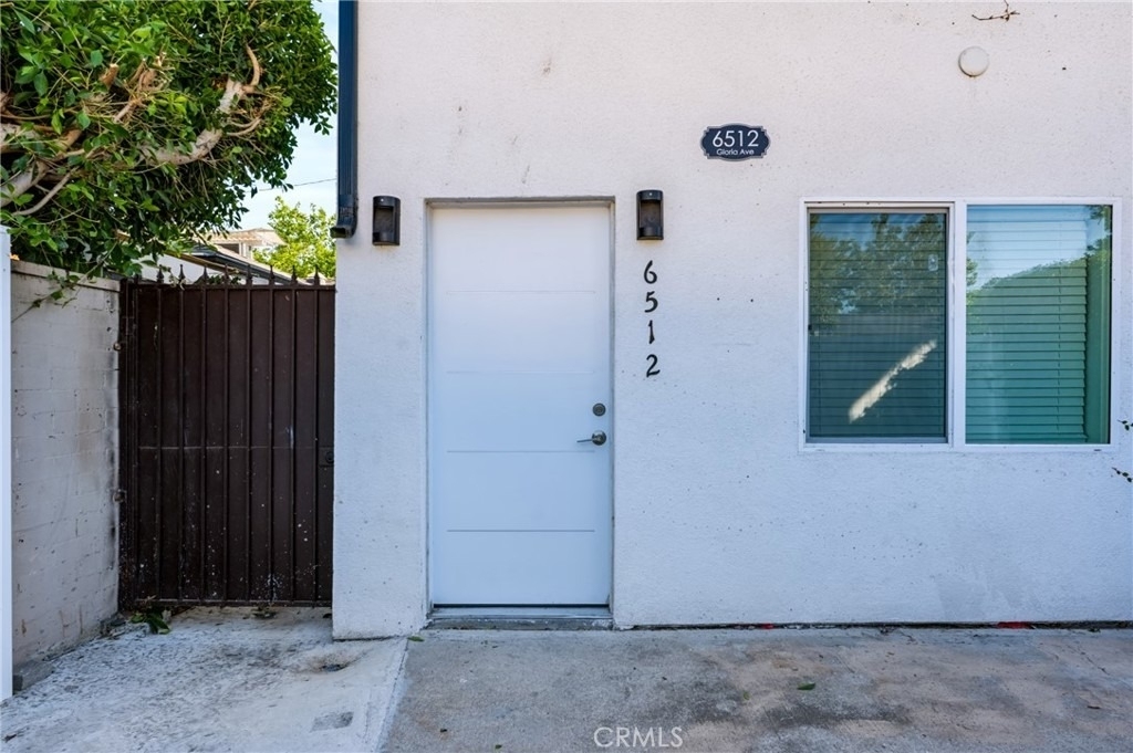 6512 Gloria Avenue - Photo 1