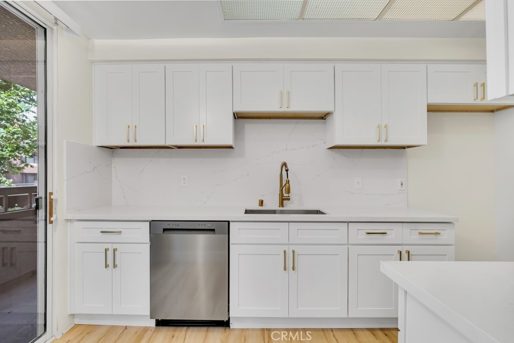 14530 Benefit Street - Photo 14