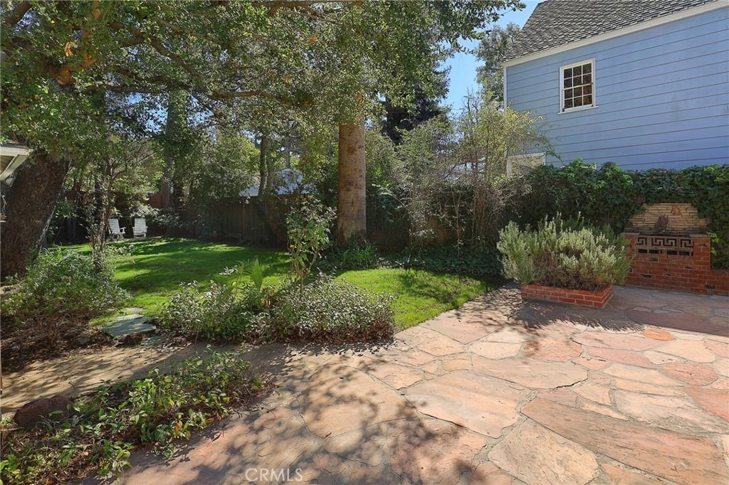 3914 Vantage Avenue - Photo 24