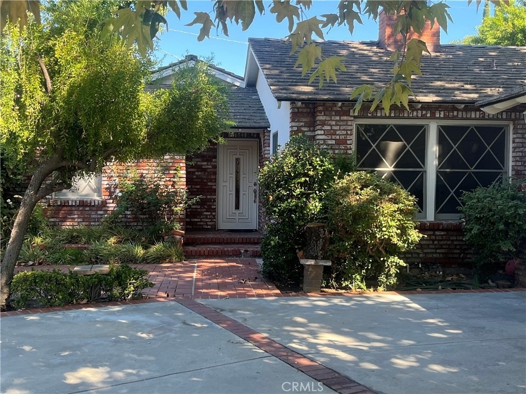 22615 Collins Street - Photo 1