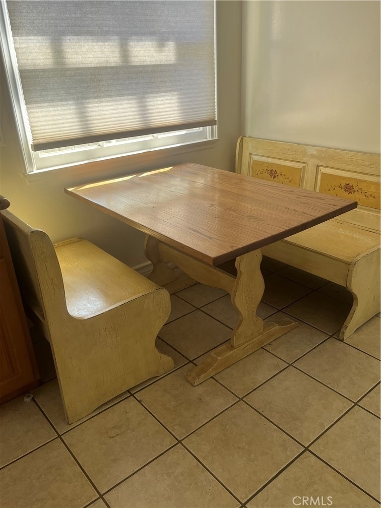22615 Collins Street - Photo 6