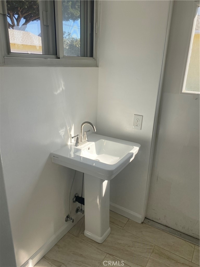 6757 W 86th Place - Photo 18