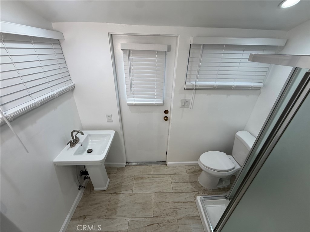 6757 W 86th Place - Photo 16