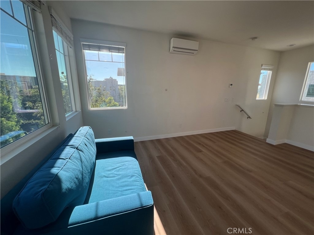 595 Cultivate - Photo 22