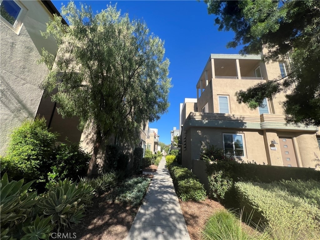 595 Cultivate - Photo 47