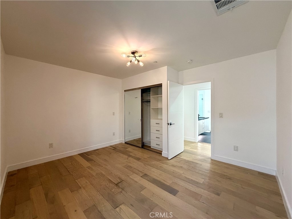 1042 Garfield Avenue - Photo 11