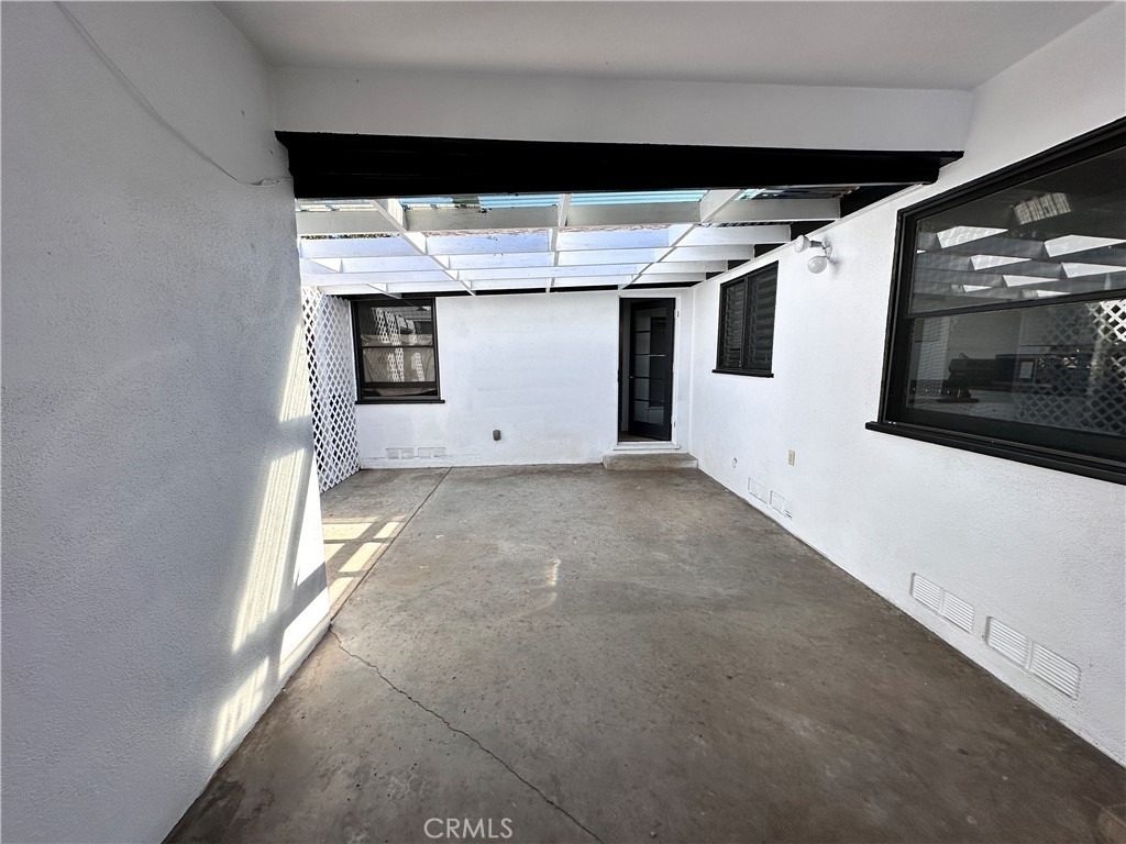 208 E Cornell - Photo 7