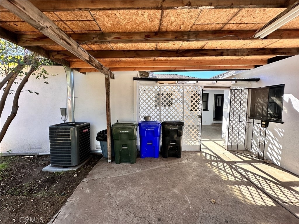208 E Cornell - Photo 23