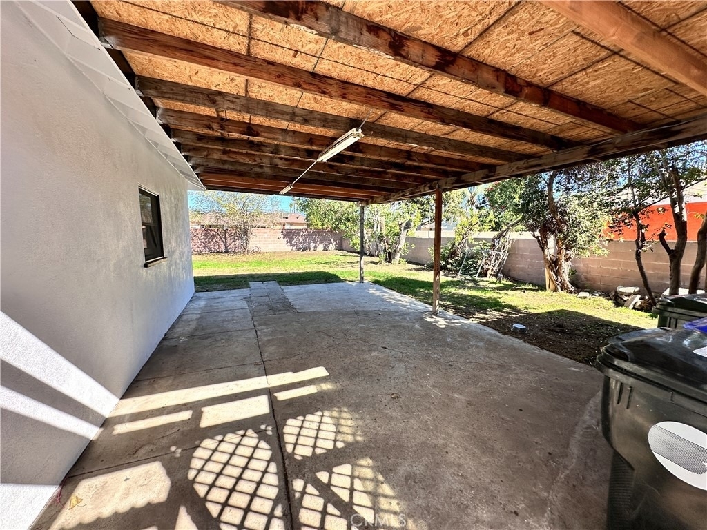 208 E Cornell - Photo 25