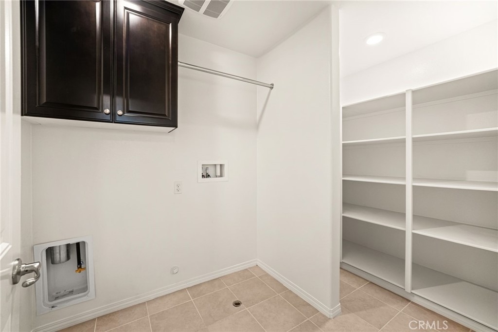 6898 Cache Way - Photo 18