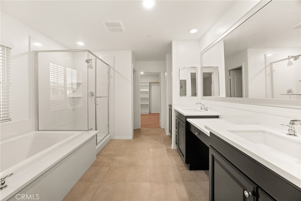 6898 Cache Way - Photo 13
