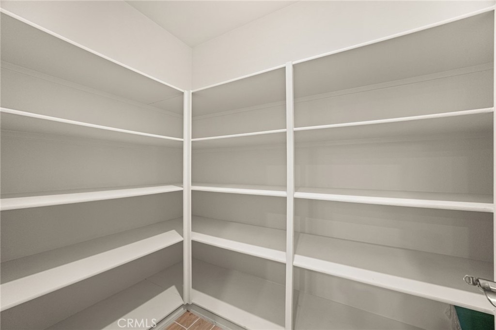 6898 Cache Way - Photo 4