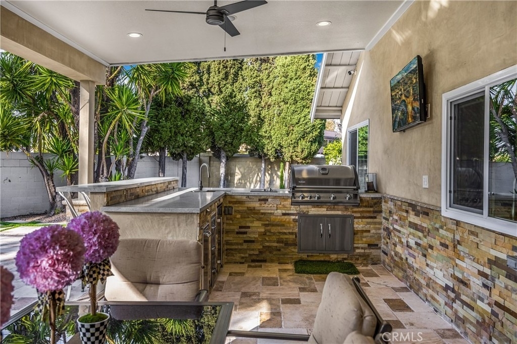 1320 N Van Gogh - Photo 57