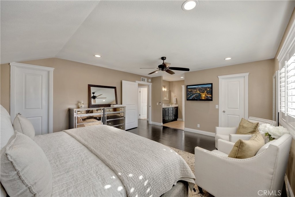 1320 N Van Gogh - Photo 39