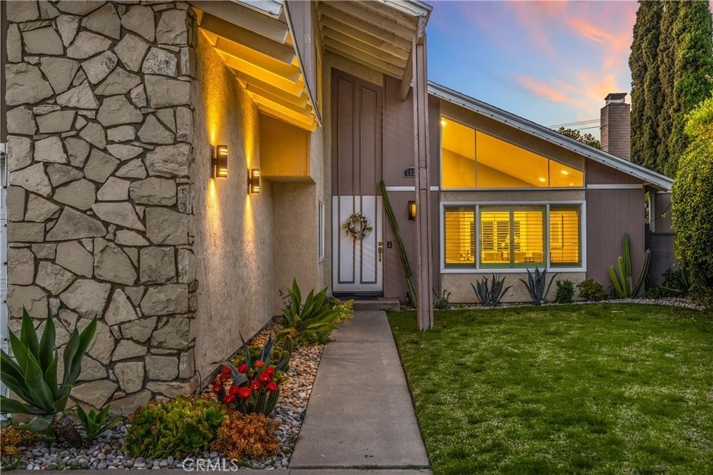 1320 N Van Gogh - Photo 60