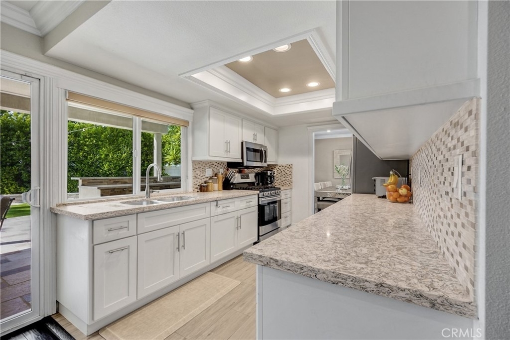 1320 N Van Gogh - Photo 22